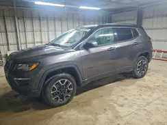 3C4NJDDB6KT650317 2019 JEEP COMPASS