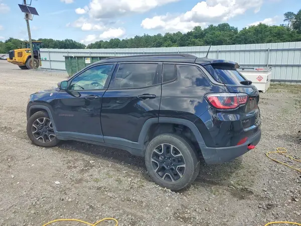 3C4NJDDB6KT660586 2019 JEEP COMPASS - Image 2