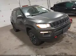 3C4NJDDB6KT668218 2019 JEEP COMPASS