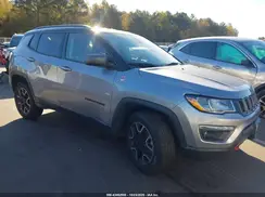 3C4NJDDB6KT669112 2019 JEEP COMPASS