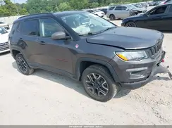 3C4NJDDB6KT671166 2019 JEEP COMPASS