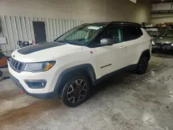 3C4NJDDB6KT671183 2019 JEEP COMPASS