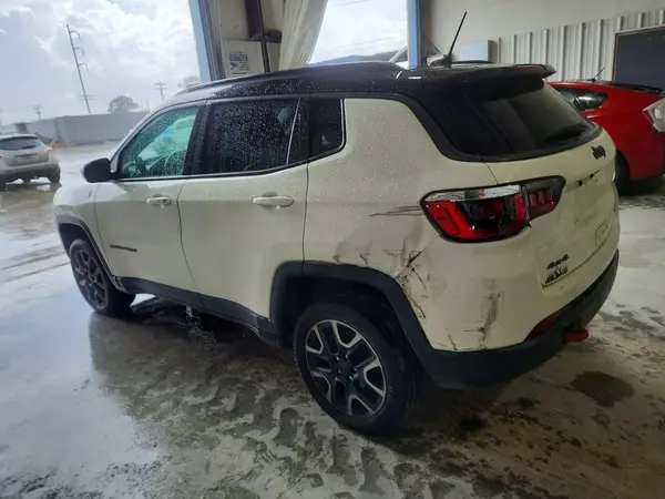 3C4NJDDB6KT671183 2019 JEEP COMPASS - Image 2