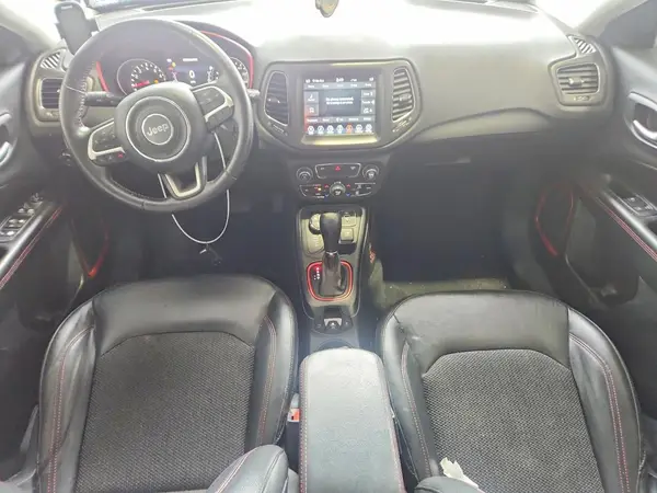 3C4NJDDB6KT671183 2019 JEEP COMPASS - Image 8