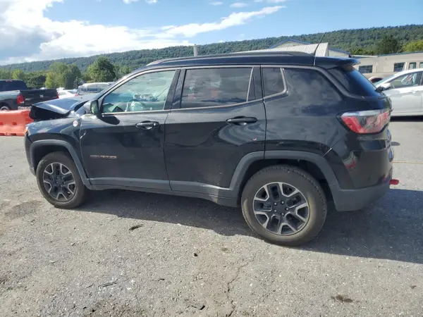 3C4NJDDB6KT688310 2019 JEEP COMPASS - Image 2