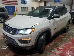 3C4NJDDB6KT721239 2019 JEEP COMPASS