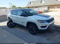 3C4NJDDB6KT721290 2019 JEEP COMPASS