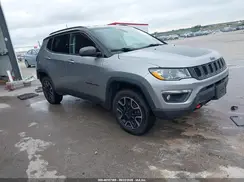 3C4NJDDB6KT721483 2019 JEEP COMPASS
