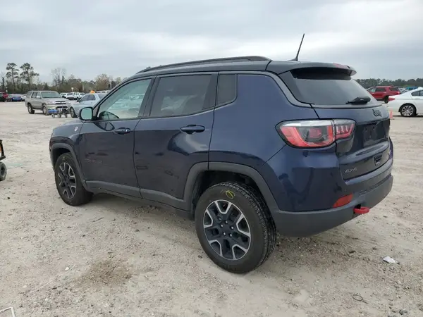 3C4NJDDB6KT722259 2019 JEEP COMPASS - Image 2