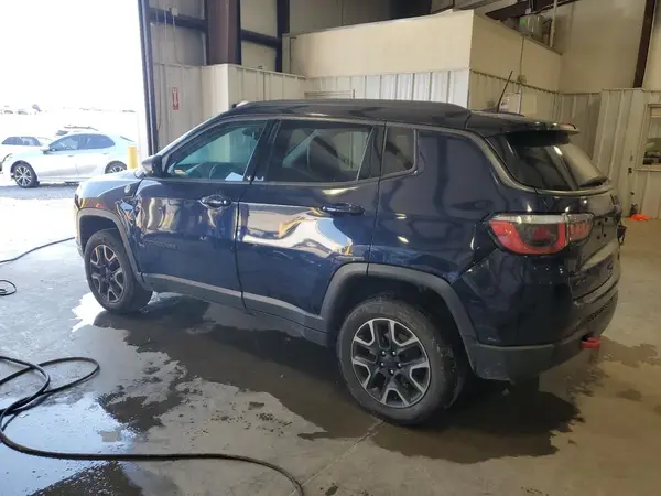 3C4NJDDB6KT728496 2019 JEEP COMPASS - Image 2