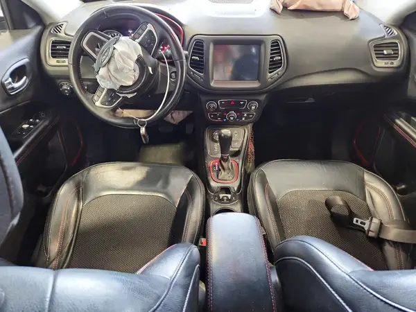 3C4NJDDB6KT733245 2019 JEEP COMPASS - Image 8