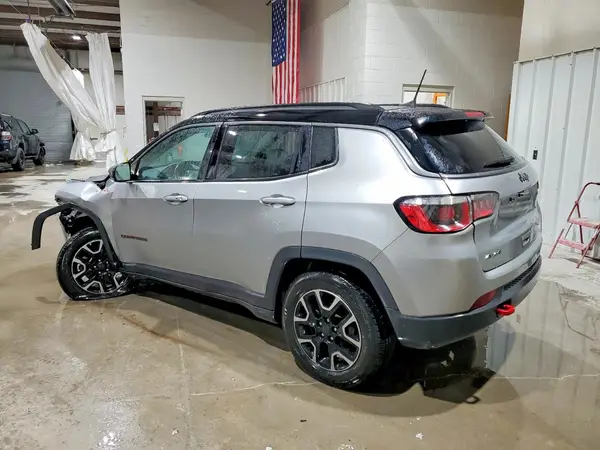 3C4NJDDB6KT756542 2019 JEEP COMPASS - Image 2