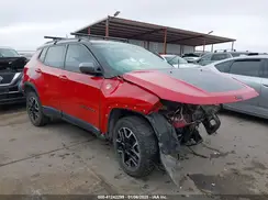 3C4NJDDB6KT799259 2019 JEEP COMPASS