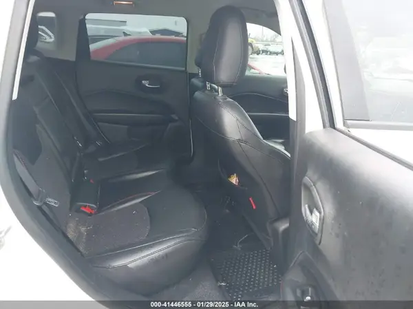 3C4NJDDB6KT811491 2019 JEEP COMPASS - Image 8