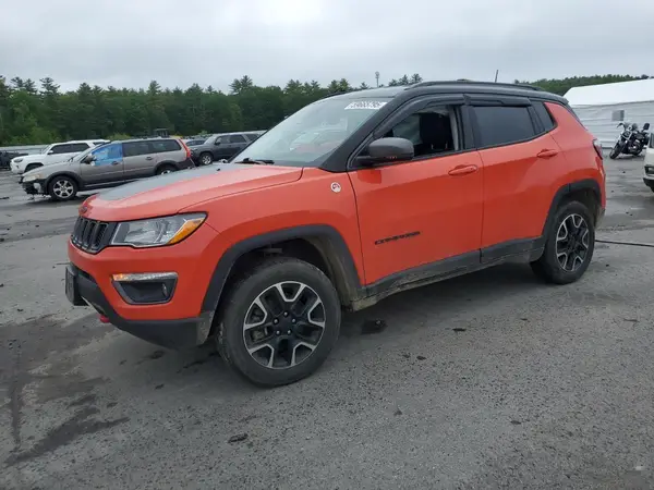 3C4NJDDB6LT123816 2020 JEEP COMPASS - Image 1