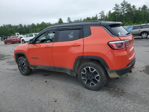 3C4NJDDB6LT123816 2020 JEEP COMPASS - Image 2