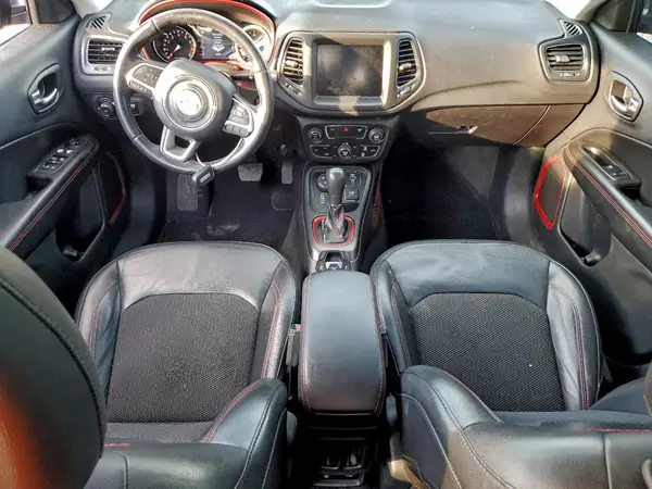 3C4NJDDB6LT126635 2020 JEEP COMPASS - Image 8