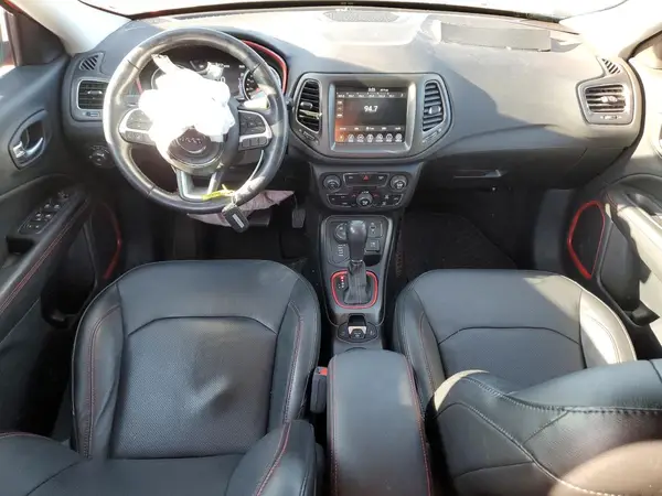 3C4NJDDB6LT156900 2020 JEEP COMPASS - Image 8