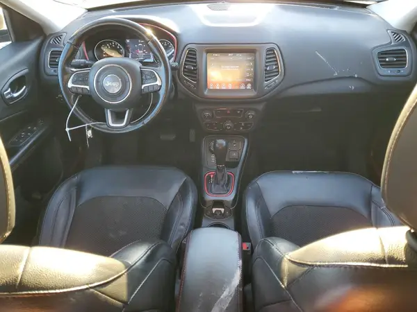 3C4NJDDB6LT163541 2020 JEEP COMPASS - Image 8