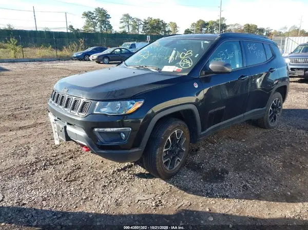3C4NJDDB6LT177651 2020 JEEP COMPASS - Image 2