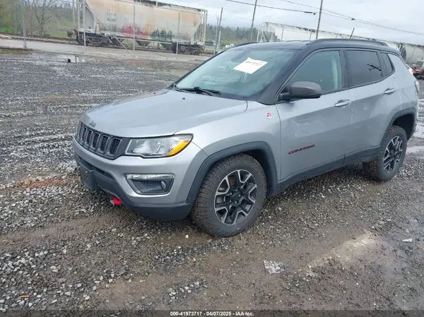 3C4NJDDB6LT184616 2020 JEEP COMPASS - Image 2