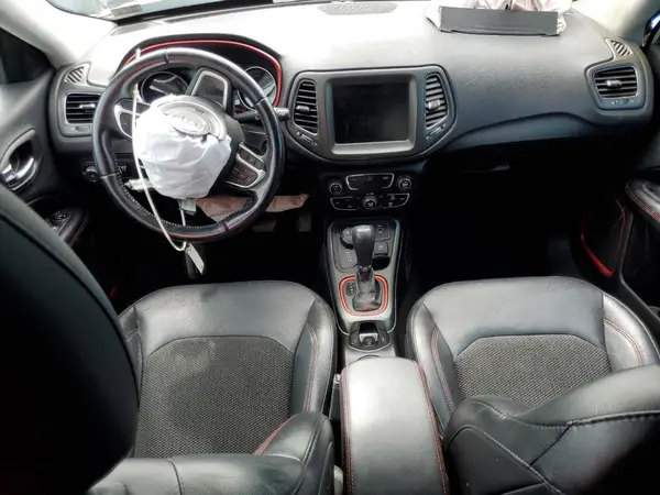 3C4NJDDB6LT184728 2020 JEEP COMPASS - Image 8