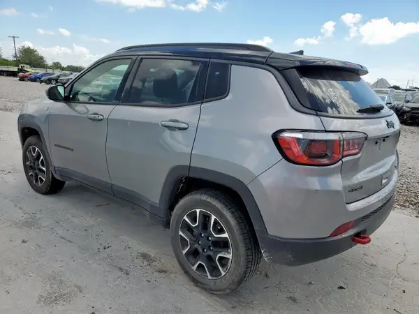 3C4NJDDB6LT202919 2020 JEEP COMPASS - Image 2