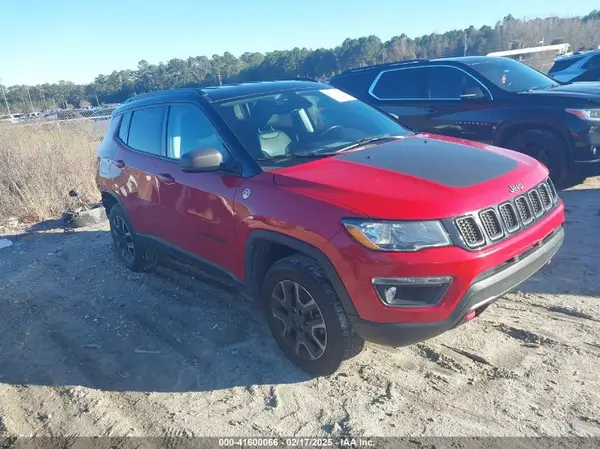 3C4NJDDB6LT220868 2020 JEEP COMPASS - Image 1