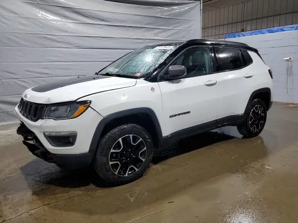 3C4NJDDB6LT244586 2020 JEEP COMPASS - Image 1