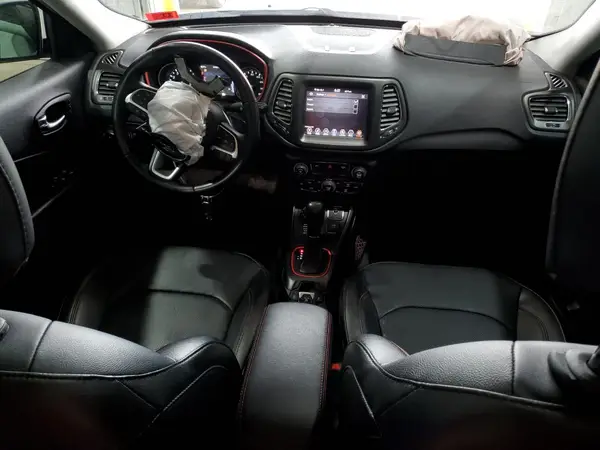 3C4NJDDB6LT244586 2020 JEEP COMPASS - Image 8