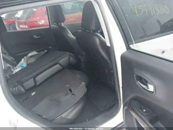 3C4NJDDB6MT524171 2021 JEEP COMPASS - Image 8