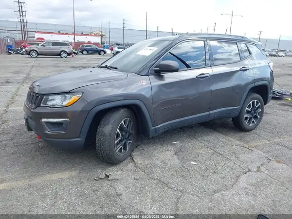 3C4NJDDB6MT561074 2021 JEEP COMPASS - Image 2