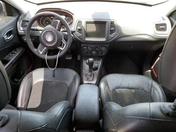 3C4NJDDB6MT564816 2021 JEEP COMPASS - Image 8