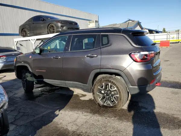 3C4NJDDB6MT571622 2021 JEEP COMPASS - Image 2