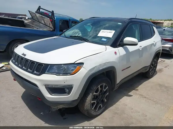 3C4NJDDB6MT589926 2021 JEEP COMPASS - Image 2