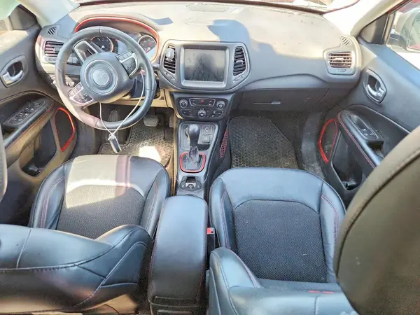 3C4NJDDB6MT590820 2021 JEEP COMPASS - Image 8