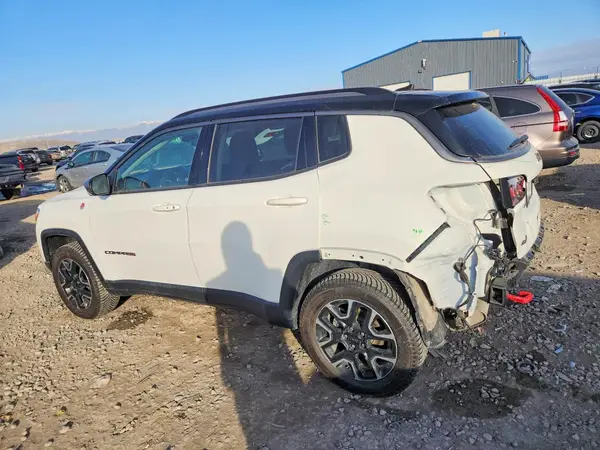 3C4NJDDB6MT597878 2021 JEEP COMPASS - Image 2