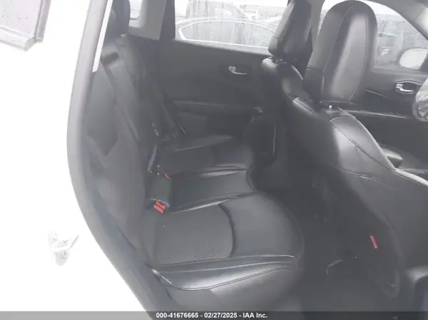 3C4NJDDB6MT600570 2021 JEEP COMPASS - Image 8