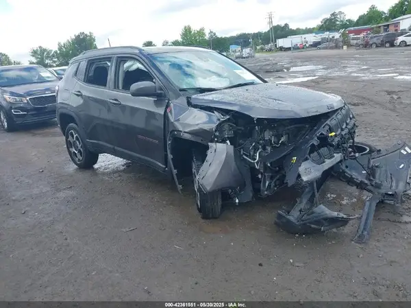3C4NJDDB6NT105934 2022 JEEP COMPASS - Image 1