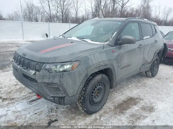 3C4NJDDB6NT165910 2022 JEEP COMPASS - Image 2