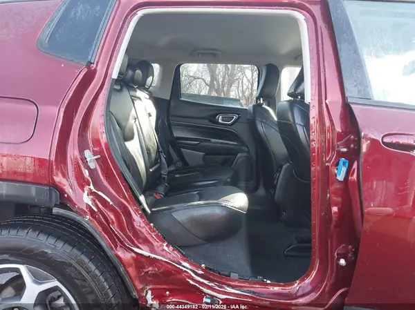 3C4NJDDB6NT166734 2022 JEEP COMPASS - Image 8