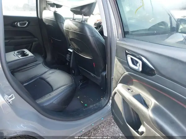 3C4NJDDB6NT170282 2022 JEEP COMPASS - Image 8