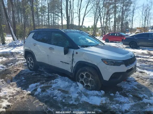 3C4NJDDB6NT172792 2022 JEEP COMPASS - Image 1
