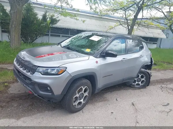 3C4NJDDB6NT236183 2022 JEEP COMPASS - Image 2