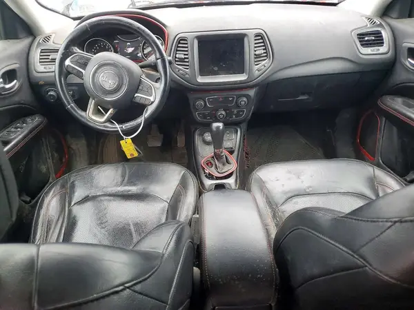 3C4NJDDB7HT597541 2017 JEEP COMPASS - Image 8