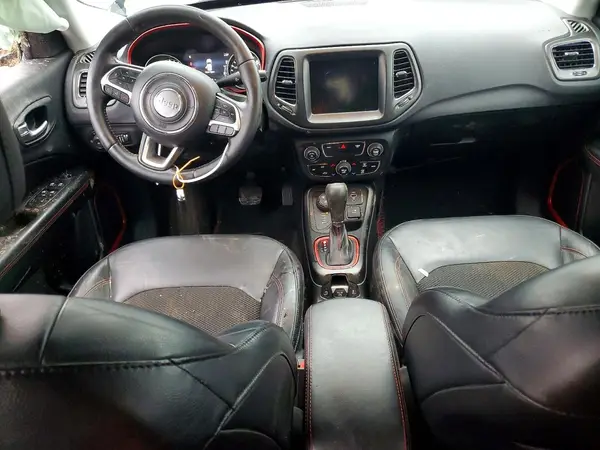 3C4NJDDB7HT624754 2017 JEEP COMPASS - Image 8