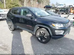 3C4NJDDB7JT112076 2018 JEEP COMPASS