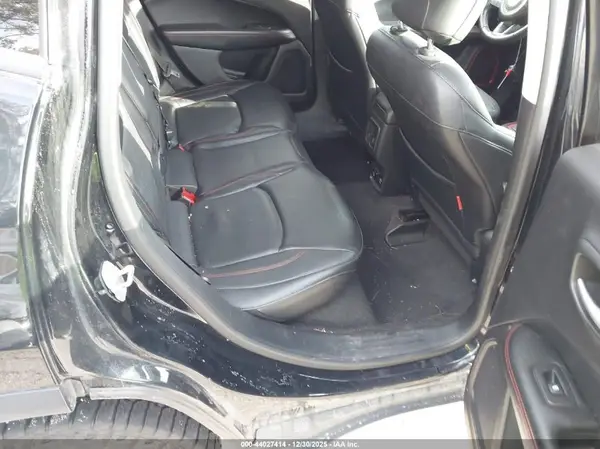 3C4NJDDB7JT112076 2018 JEEP COMPASS - Image 8