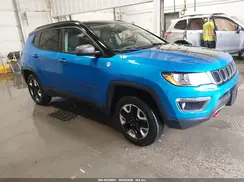 3C4NJDDB7JT187599 2018 JEEP COMPASS