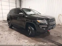 3C4NJDDB7JT207513 2018 JEEP COMPASS